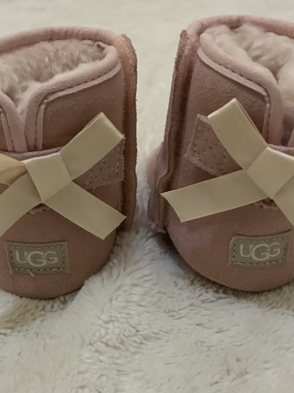 UGG Jesse Bow II Baby Boots, pink (size 02/03)